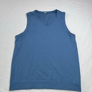 Athleta Tank Top Mens Medium Navy Seamless Perforated Athletic Gym Running Blue